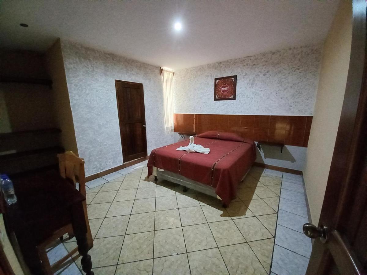 Hotel Nakbe Atitlan Panajachel Exterior photo